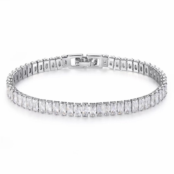 NEW 925 STERLING SILVER DIAMOND BANGLE BRACELET, NICE BRACELET, CUTE BRACELET - Picture 6 of 7